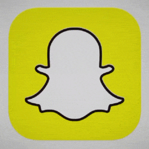 Snapchat app glitches causing stories or snaps not loading or showing