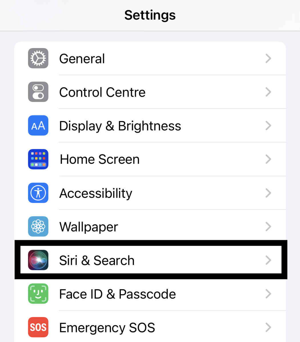 ensure siri is turned on to fix the "Unable to Connect Apple Carplay" error
