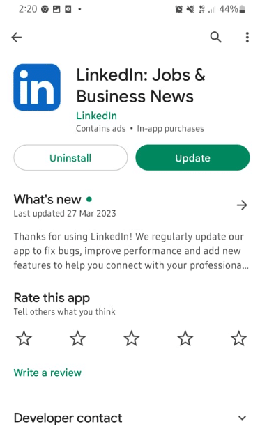 Update the LinkedIn app to fix LinkedIn comments not showing, posting, loading or 'Couldn't load comments' error