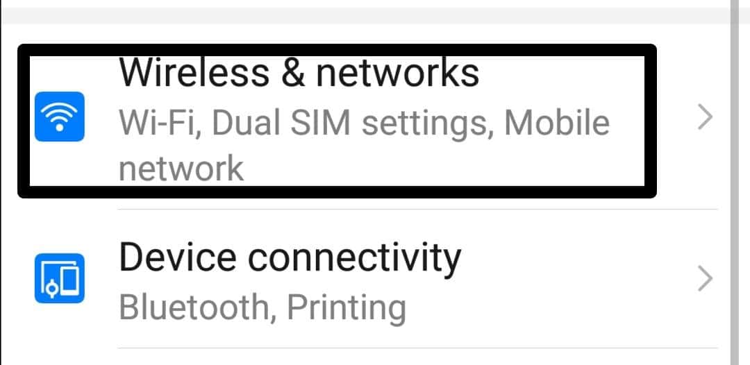 Disable Wi-Fi and enable mobile data to fix Waze no network connection try again later